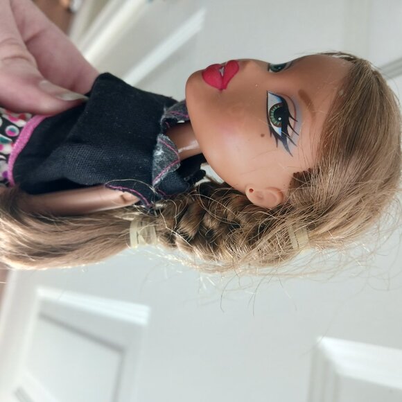 BRATZ 2001 sports yasmin - Picture 7 of 7